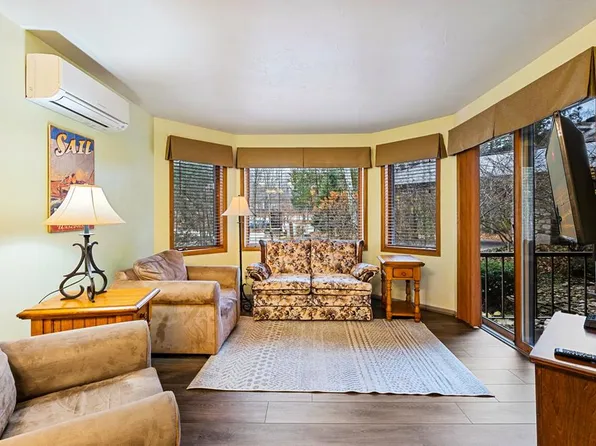 4908 N Landmark Cir #1214, Egg Harbor, WI 54209