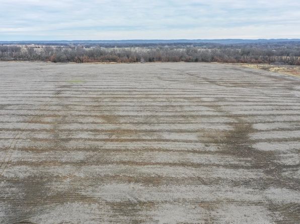 19358 State Highway Ff Loop #3, New London, MO 63459