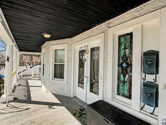 2nd image of 475 Union Ave #479