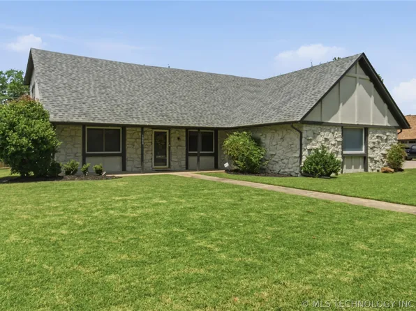 1900 W Indianola St, Broken Arrow, OK 74012