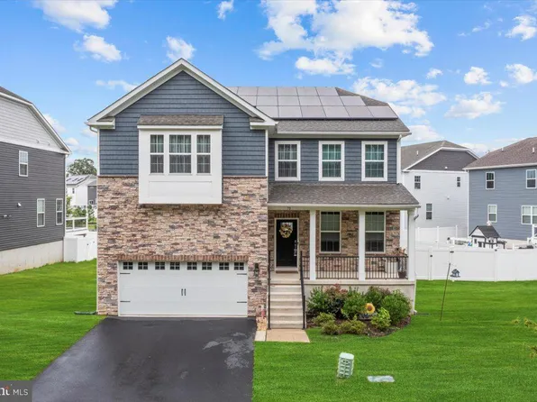 70 Westmont Dr, Medford, NJ 08055