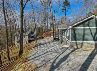 115 Spur Rd, Cashiers, NC 28717