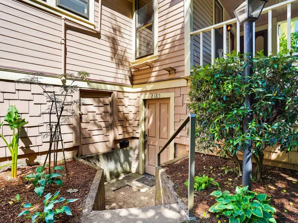 295 22nd St SE, Salem, OR 97301