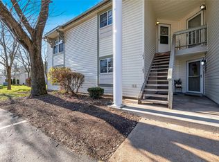 105 Sugar Bend Ct UNIT 11STFL, Saint Peters, MO