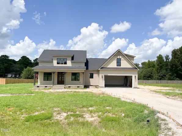 5570 Martys Ct, Bailey, NC 27807