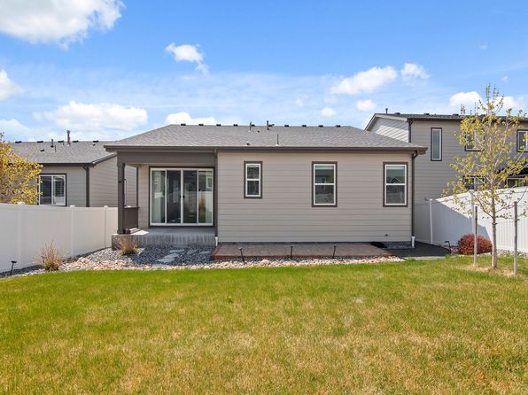 1886 Ruddlesway Dr, Windsor, CO 80550