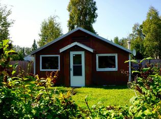 1526 Mary Ann St, Fairbanks, AK 99701