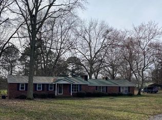 106 Crooked Creek Ln, Athens, GA 30607