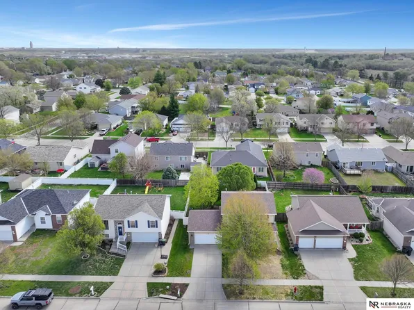 2632 SW 17th St, Lincoln, NE 68522