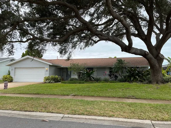 415 Aruba Ct, Satellite Beach, FL 32937