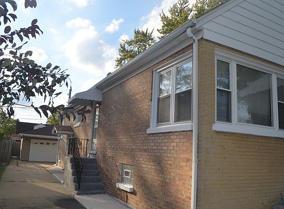 2nd image of 342 47th Ave