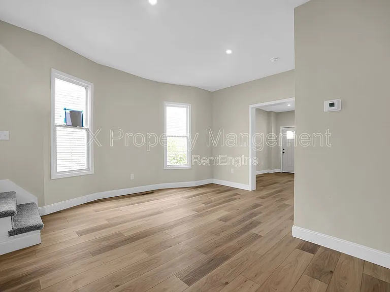 555 Kimball Pl — Photo 27
