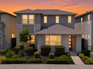 2861 Honey Opal Ave, Sacramento, CA 95833