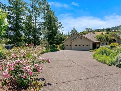 8280 Oakmont Drive, Santa Rosa, CA, 95409