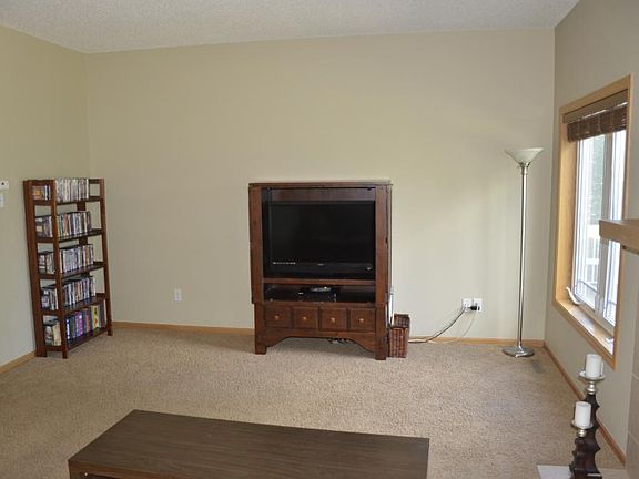 5th image of 3279 136th St W