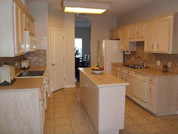 5th image of 7730 Beauvais Dr