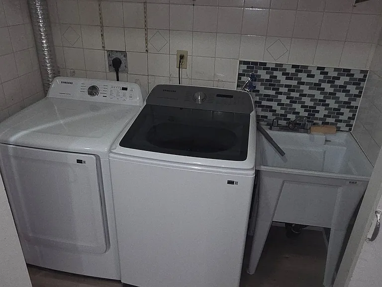 14 Tina Ct #2 — Photo 14