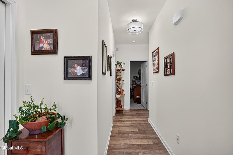 4th image of 16 Joshua Place