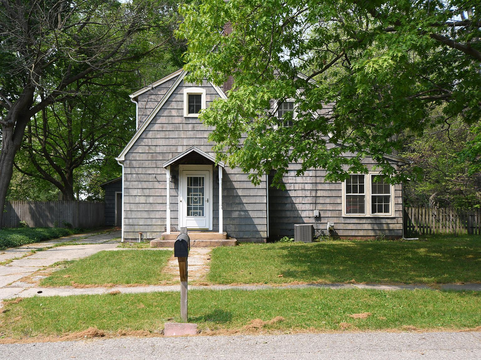 2303 Fairfield Rd, Portage, MI 49002 Zillow