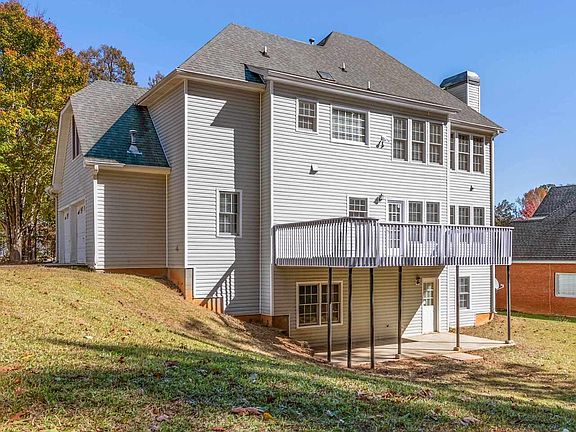 5th image of 4880 Highland Lake Dr
