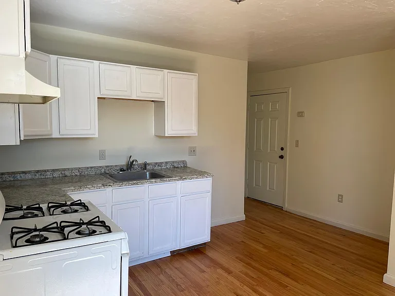 714 Shawmut Ave #3 — Photo 2