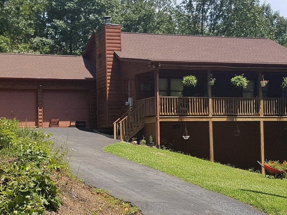 1st image of 482 Peaceful Valley Dr