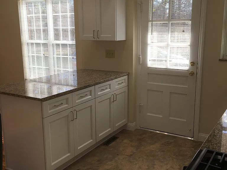 5851 N High St #C — Photo 27