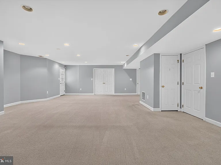 25670 S Village Dr — Photo 42