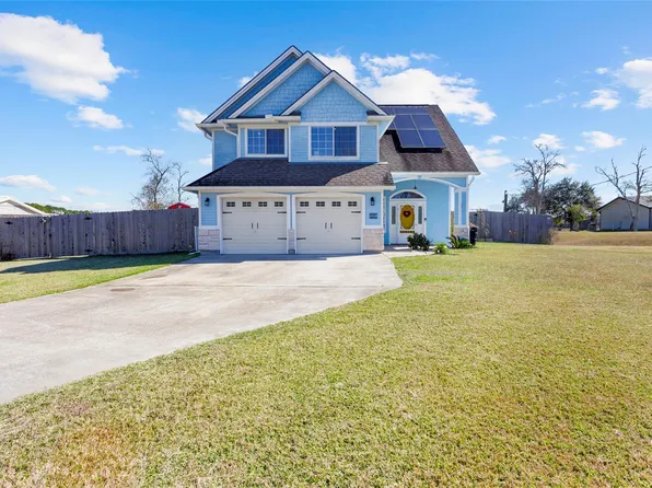 3221 Cemetery Rd, Santa Fe, TX 77517