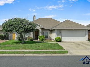 7322 Sydney St, Corpus Christi, TX 78414
