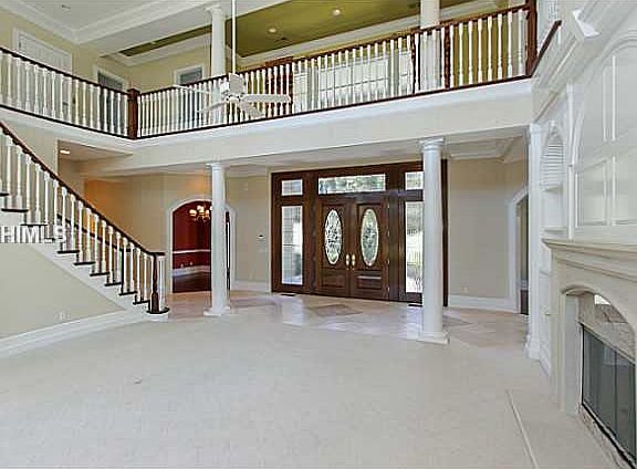 2nd image of 8 Arthur Hills Ct