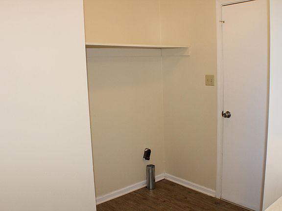 4th image of 8441 Sten Ct