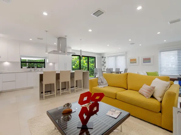 6635 Santona Street, Coral Gables, FL 33146