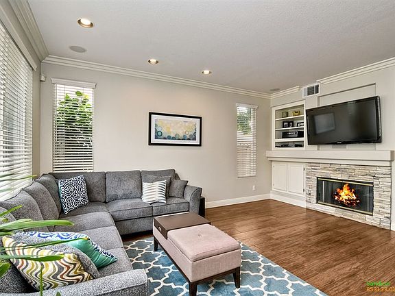 4th image of 2815 W Canyon Ave