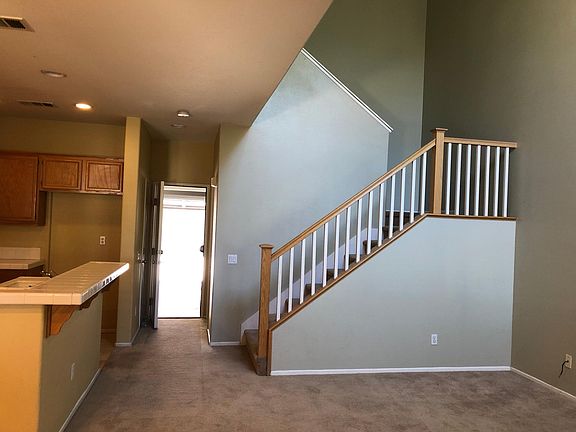 3rd image of 1905 E Harvard Privado APT B