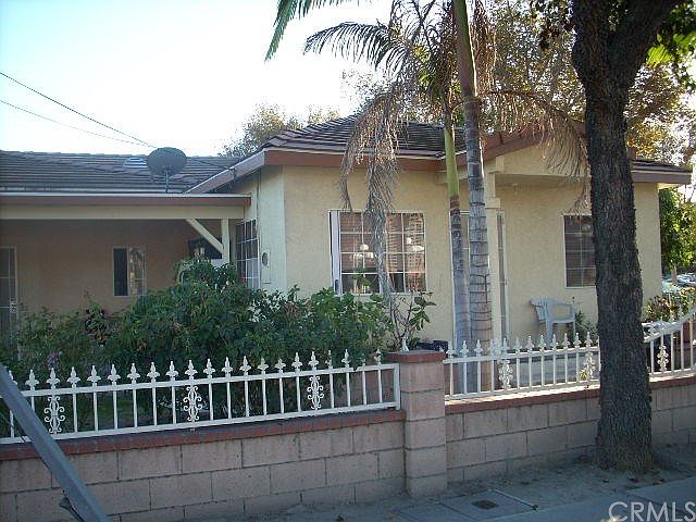 2nd image of 11302 Acacia Pkwy
