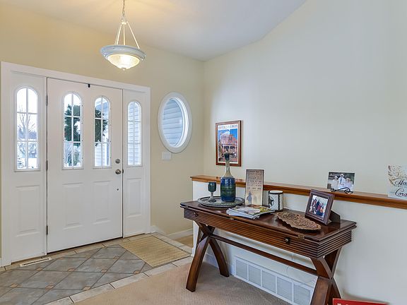5th image of 6735 Windflower Way