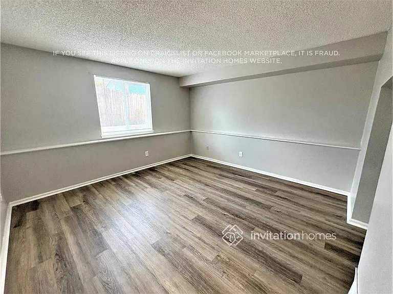 5731 W 75th Pl — Photo 6