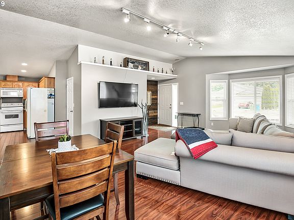 5th image of 7705 NE 66th Way
