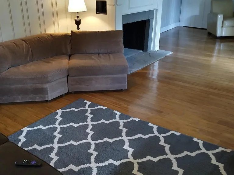 324 Shore Dr — Photo 8