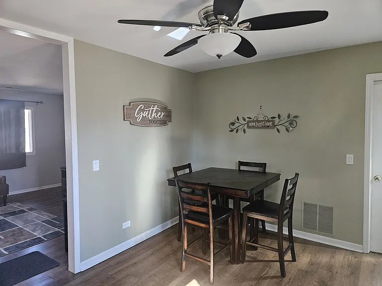 30W637 Whispering Winds Dr — Photo 39