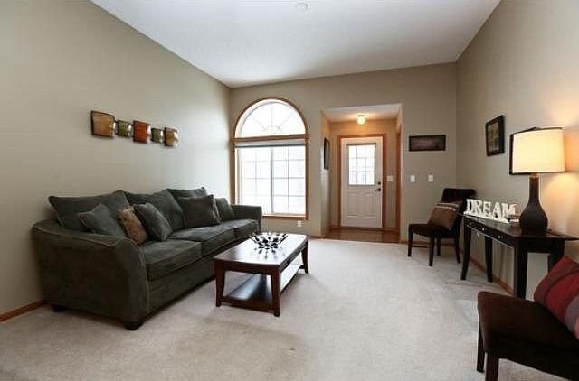 1st image of 6055 Courtly Alcove