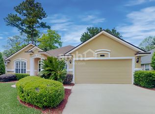 1582 Sailmaker Ln, Fleming Island, FL 32003
