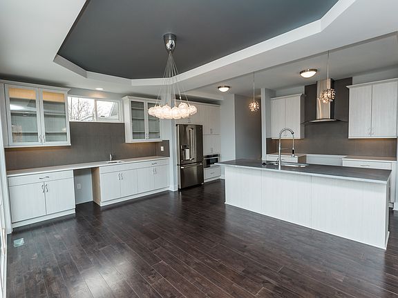 4th image of 2259 W Lincoln Ave