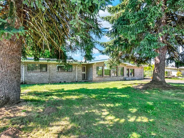 3410 SE Hillyard Rd, Gresham, OR 97080