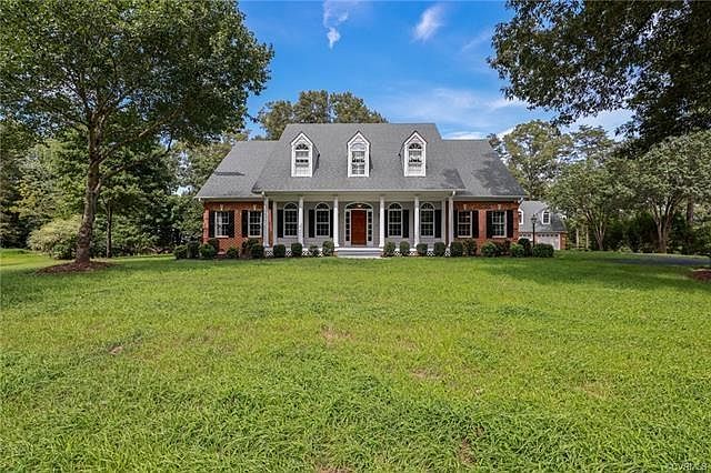 1st image of 1822 Rock Point Dr