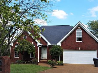 707 Middleton Ln, Murfreesboro, TN 37130