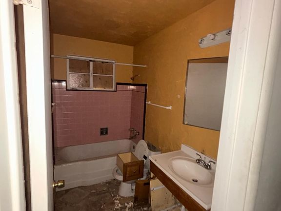 3rd image of 4342 N 24TH Street