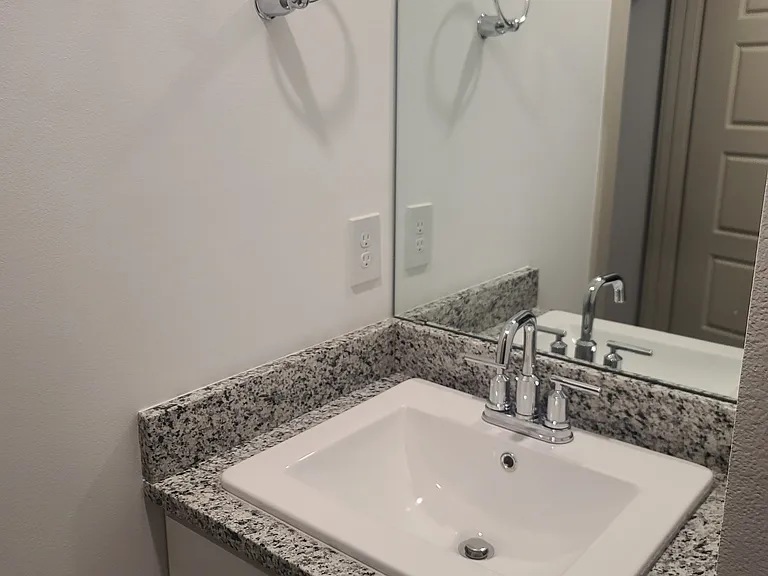 10510 Bangor Ave — Photo 13