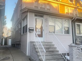 8933 85th St, Jamaica, NY